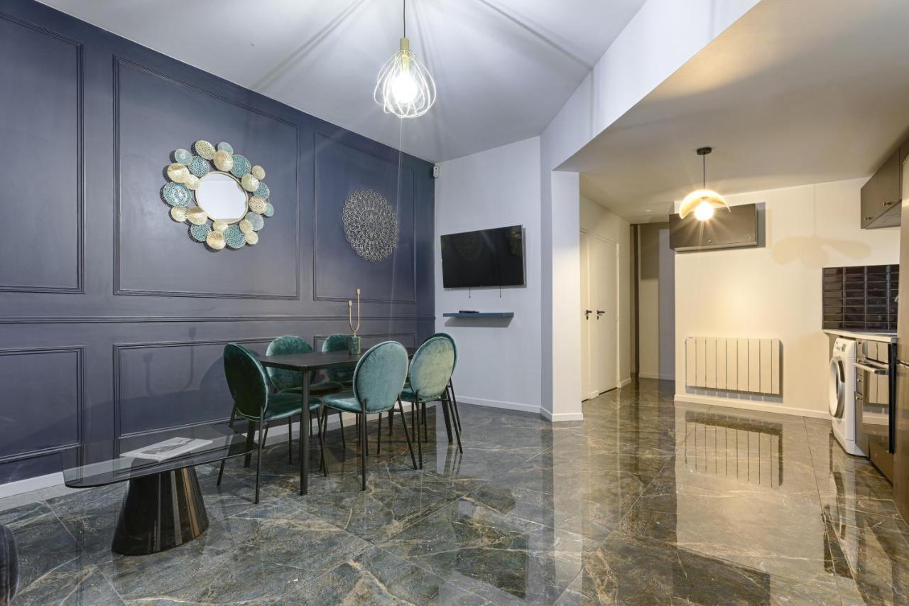 Amazing Luxury Triplex 3br/8p - Arc De Triomphe * Parigi